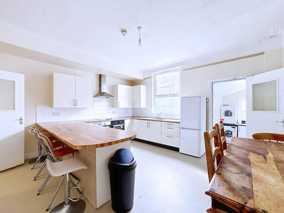 10-lucas-place_00002