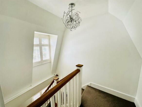 SECOND FLOOR LANDING
