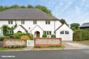 7, Wallace Square, Petworth GU28 0FJ