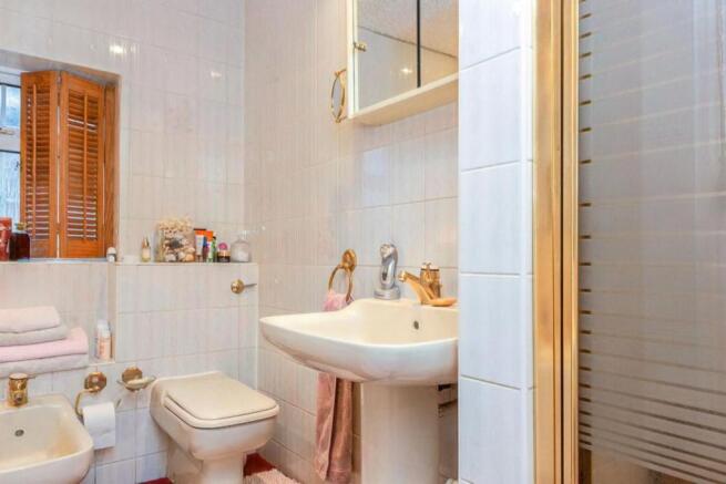 En-suite Shower Room