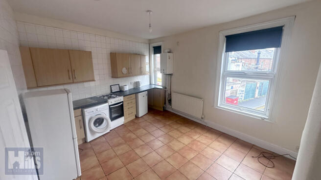 Kitchen / lounge