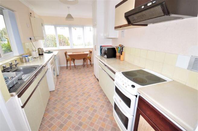 Kitchen/breakf...