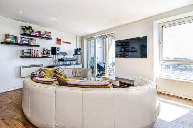 Sovereign Point, Salford, Salford, Lancashire, M50 photo 4