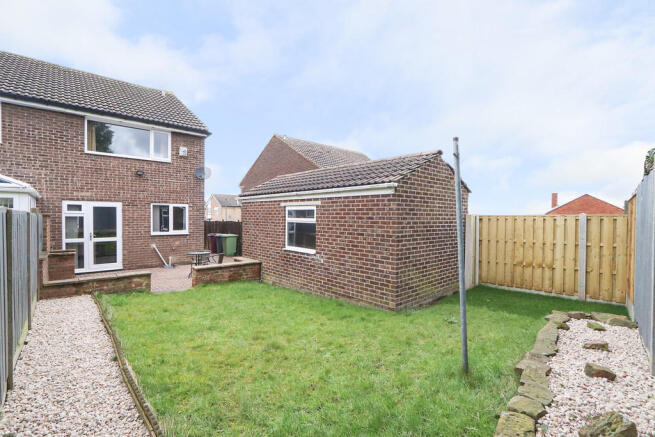 Rear Garden &...
