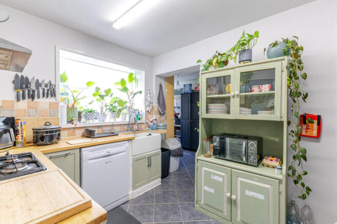 Kitchen 1