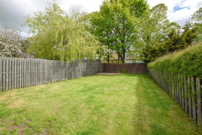 3 bed Semi-Detached for sale Image 12