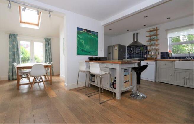 Kitchen diner