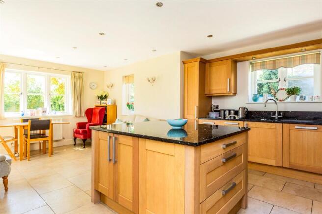 Kitchen Family Room