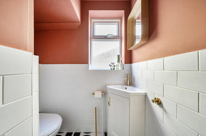 Downstairs Cloakroom.