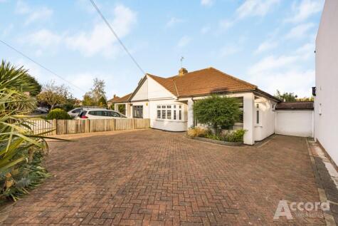 Clyde Way, Romford, RM1