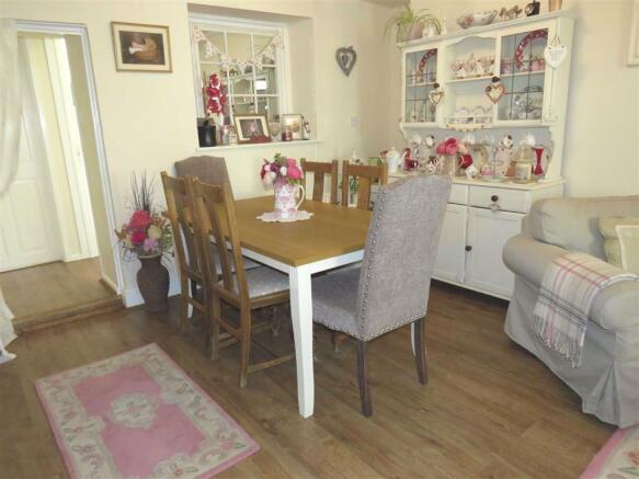 Lounge/Diner