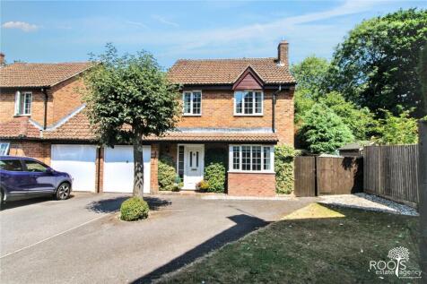 Hardys Field, Kingsclere, Hampshire, RG20
