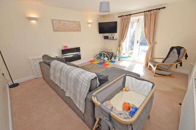 3 bed Semi-Detached for sale Image 5