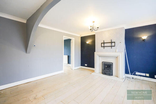 3 bed Semi-Detached for sale Image 6
