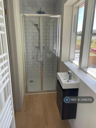 Bed 3 Ensuite