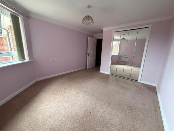 bedroom,.jpg
