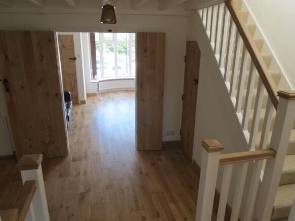 Photo 8