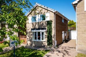 7, Chancet Wood View, Sheffield S8 7TS
