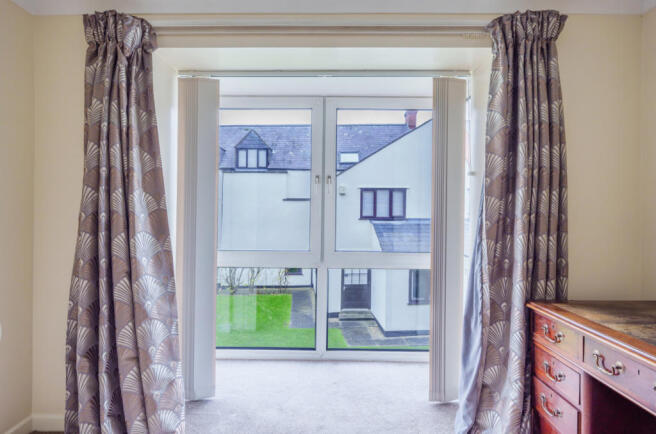 Bay Window