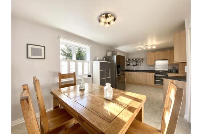 Kitchen/Dining Room