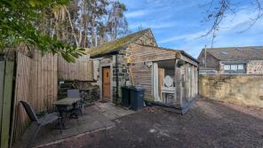Stone Top Barn, Gill Lane, Apperley Bridge, Leeds LS19 7DH