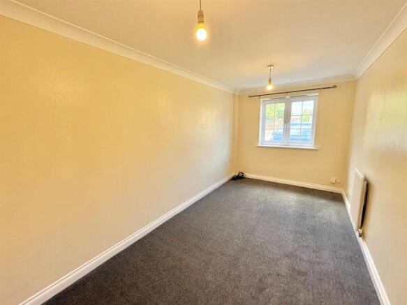 Bedroom Sitting Room.jpg