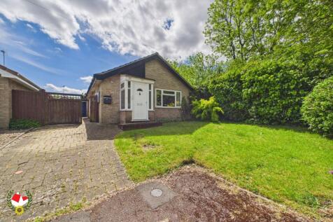 Briar Lawn, Abbeydale, Gloucester, GL4 5YU