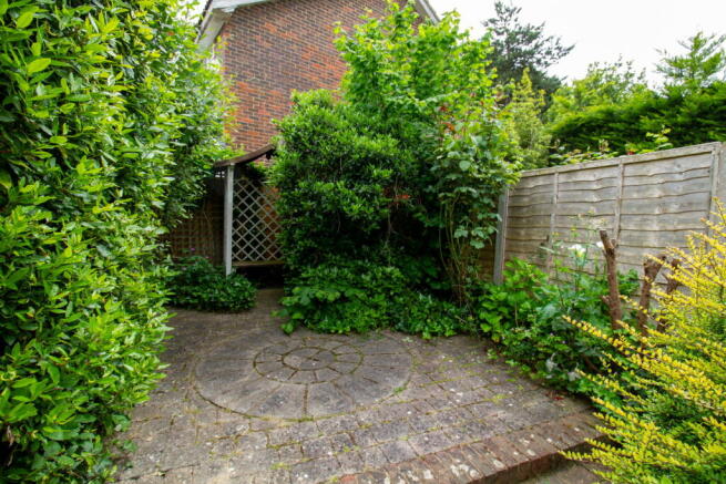 Photo 10