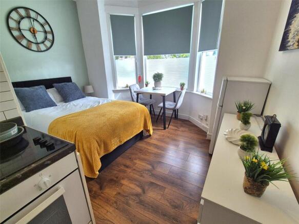 Furnished Studio