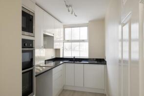 Apartment 3, 35, Westminster Bridge Road, London SE1 7JB
