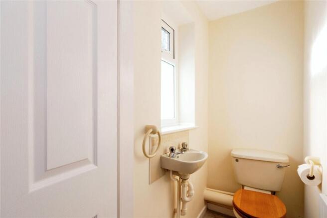 Wc/Cloak