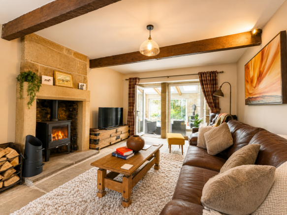 4 bed Farm House for sale Image 12