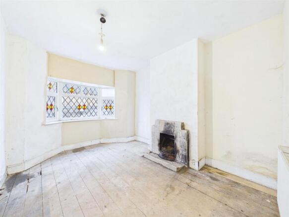 2 - Three bedroom house in St George.jpg