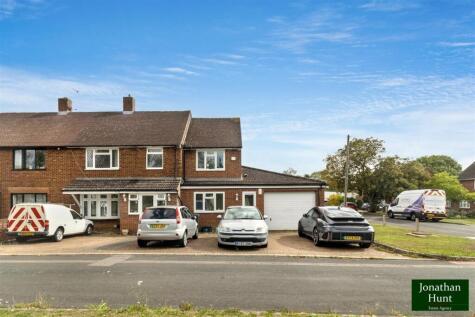 Thaxted Way, Waltham Abbey