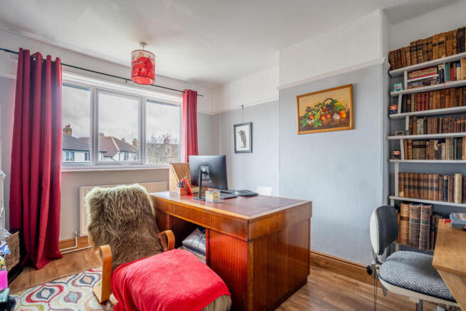 3 bed Semi-Detached for sale Image 11