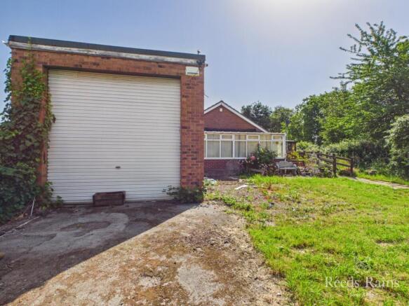 3 bed Bungalow for sale Image 12