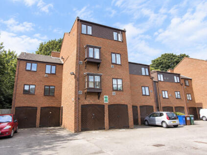 Hollies Court, Banbury, Oxfordshire