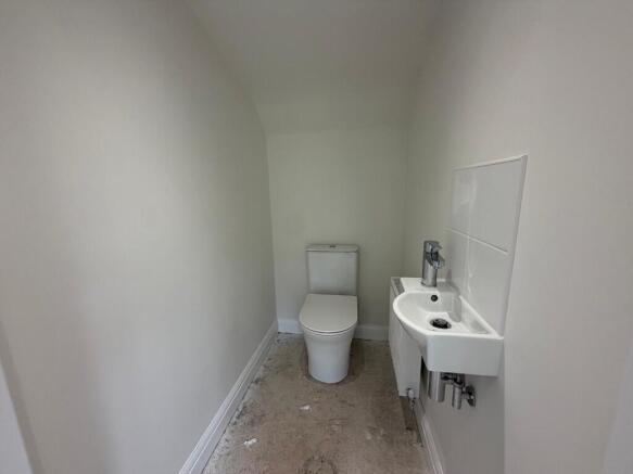 2 bed Semi-Detached for sale Image 7