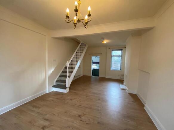 15 Bell Street - front living room (3).jpg