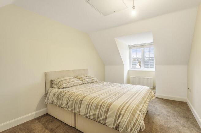 Bedroom 5 (Double)