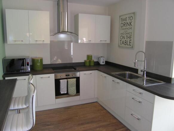 KITCHEN & DINING ARE