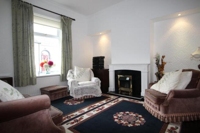 Bed 3/Dining Room