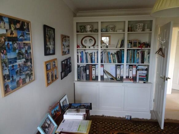 Photo 9