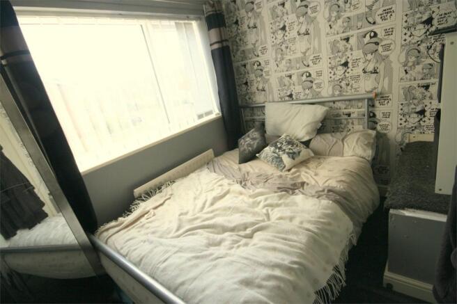 Photograph 7