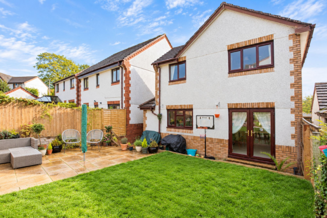 Churchfields Drive, Bovey Tracey, TQ13 photo 4