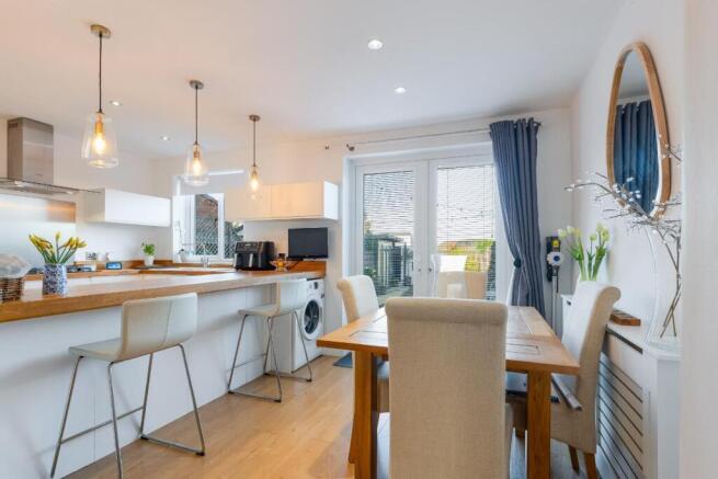 kitchen-4.jpg