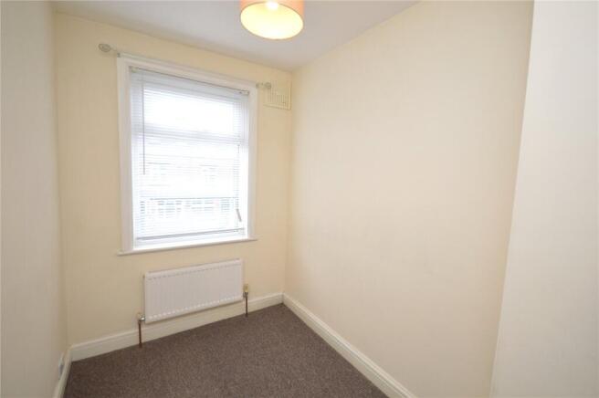 3 bed Terraced for sale Image 9