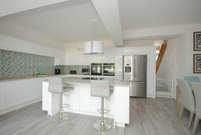 Kitchen/Dining Room