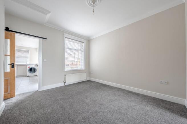3 bed Terraced for sale Image 7