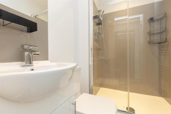 Family Shower Room